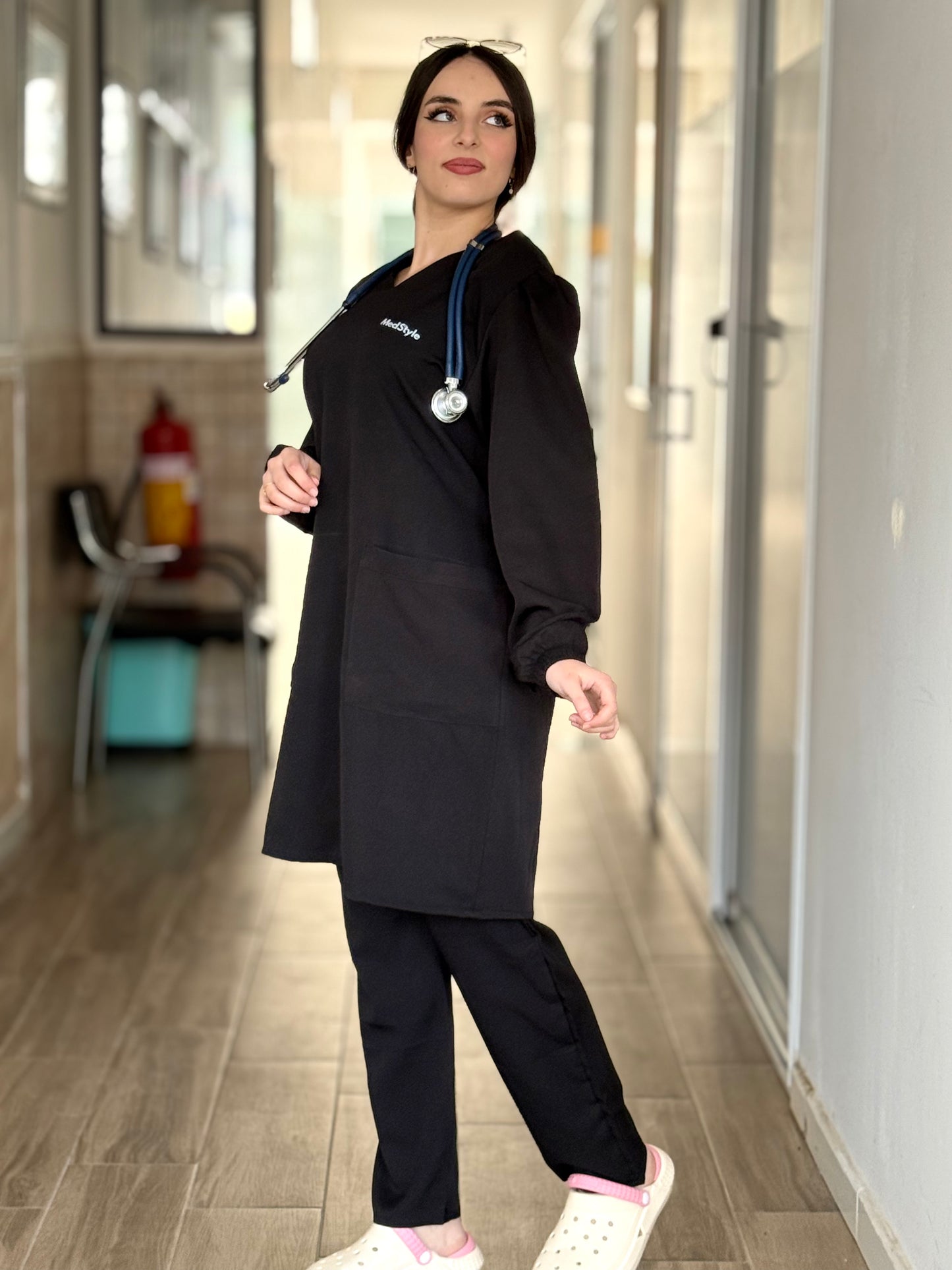 TENUE MEDICALE  MOYENNE NOIR - COLLECTION SERENA