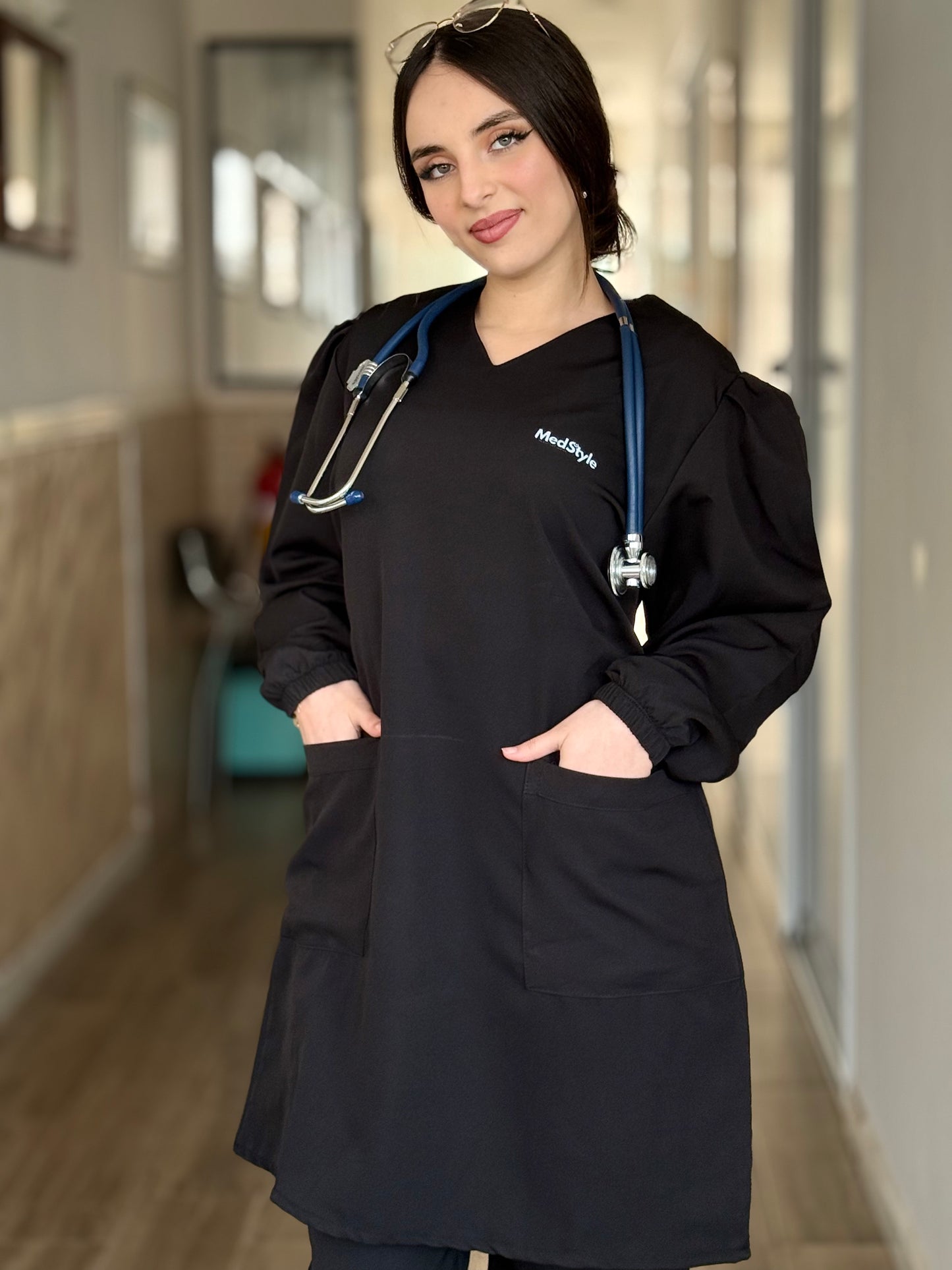TENUE MEDICALE  MOYENNE NOIR - COLLECTION SERENA