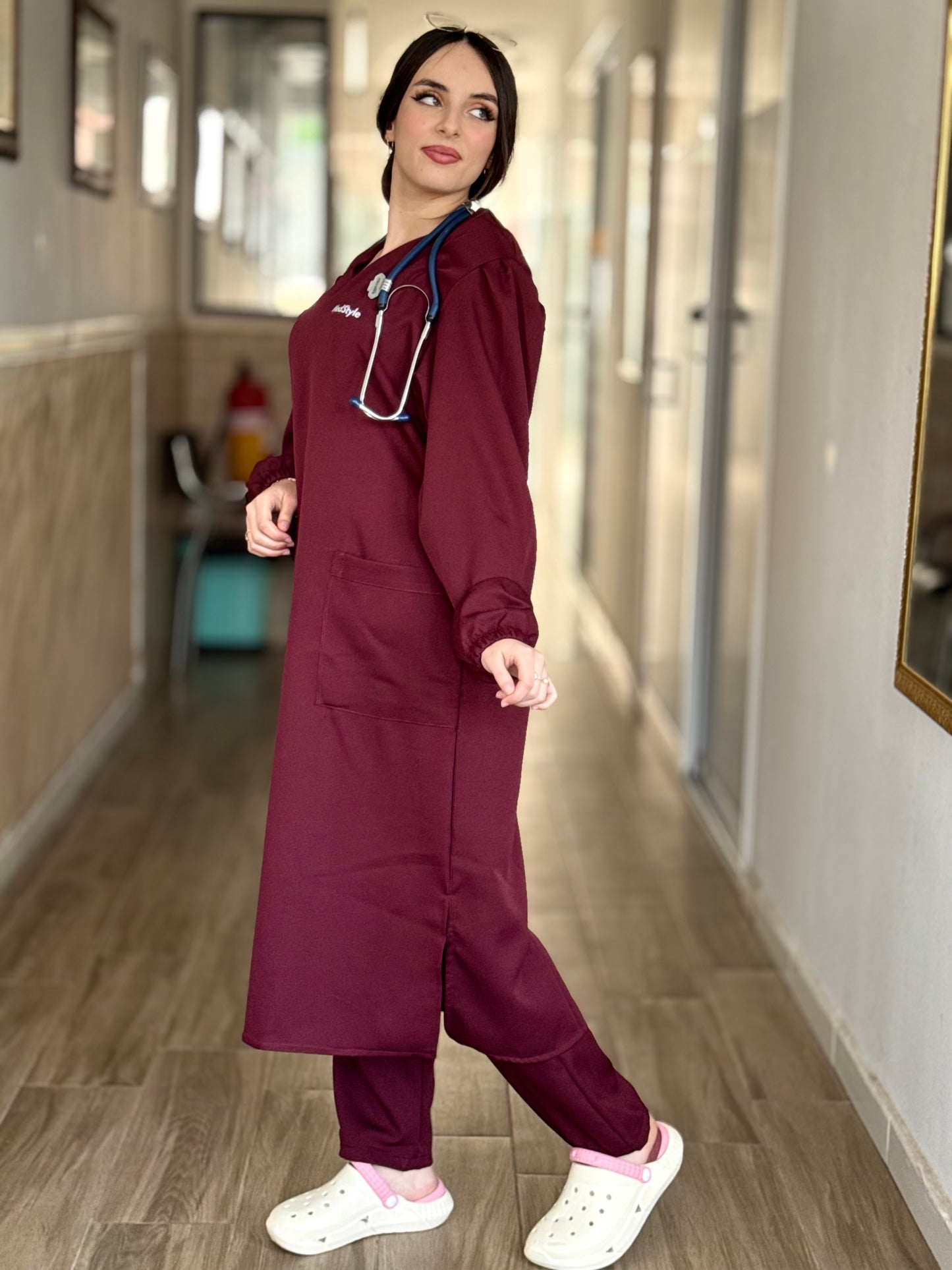TENUE MEDICALE  LONGUE GRENAT - COLLECTION SERENA