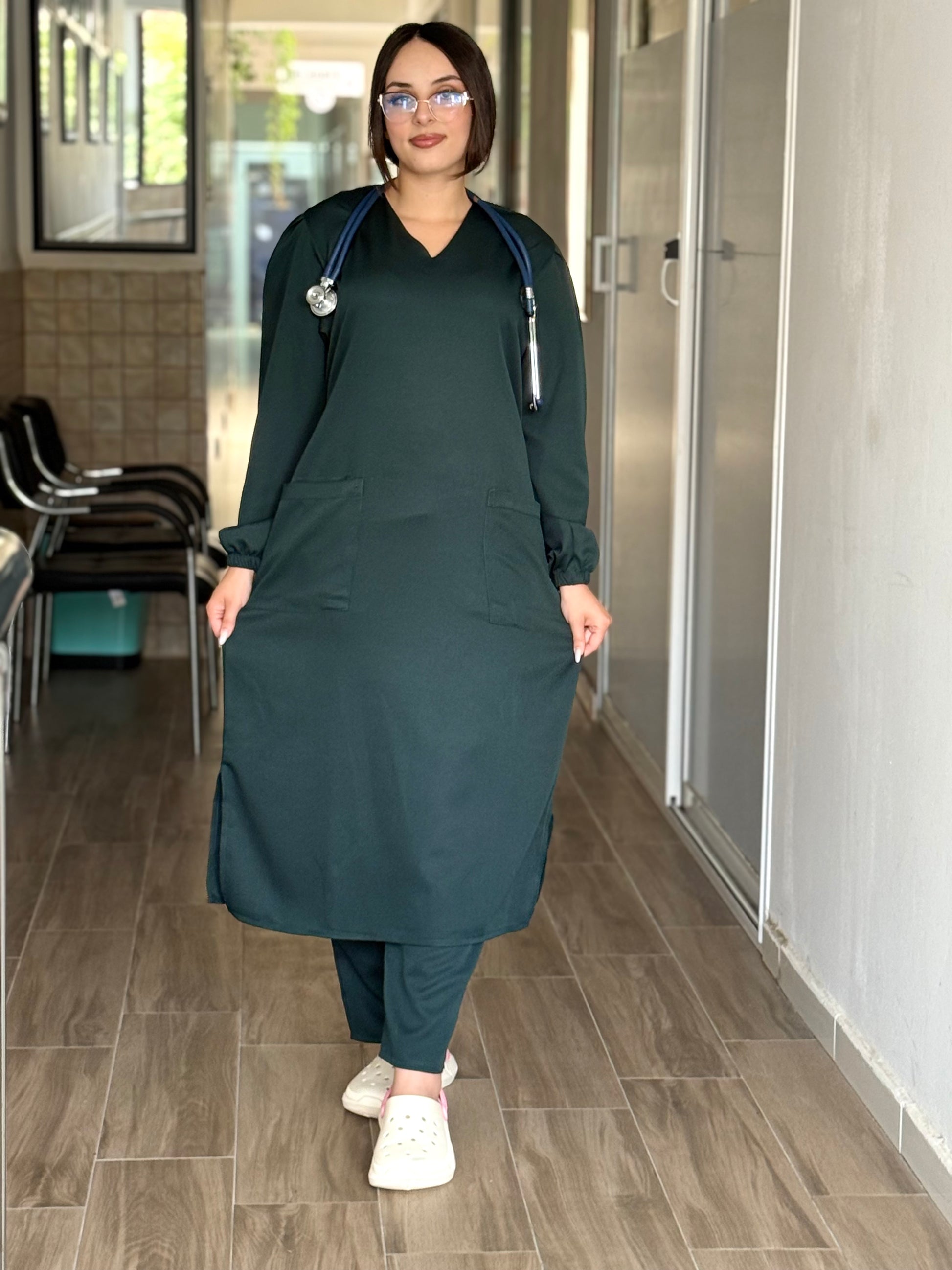 Tenue médicale pour femme - Vert Bouteille (Modèle longue)
