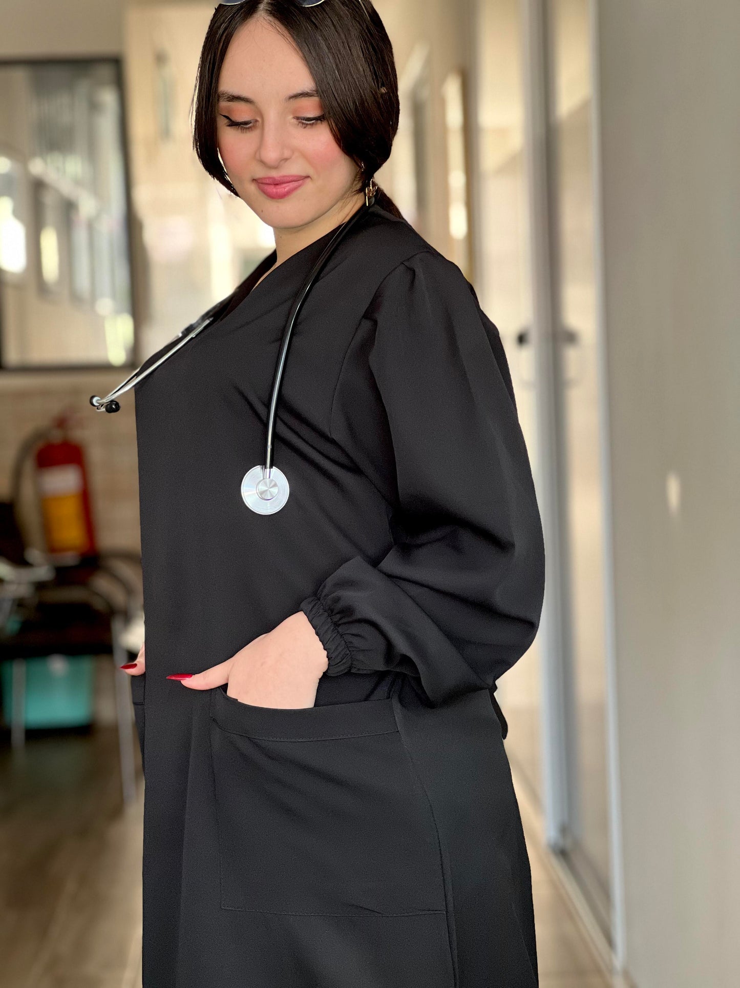 Tenue médicale pour femme - Noir (Modèle longue)
