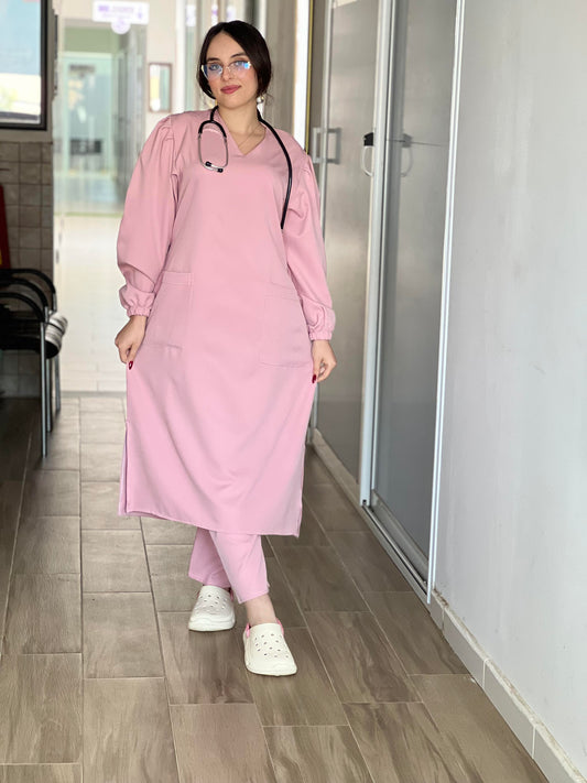 Tenue médicale pour femme - Rose (Modèle longue)